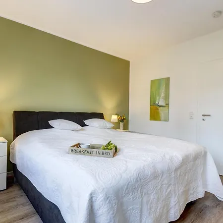 Haus Henny Mit Sauna 度假居 *